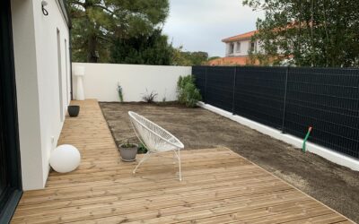 Création de votre terrasse à Arvert : quel matériau choisir entre le bois, le béton désactivé et le béton lavé ?